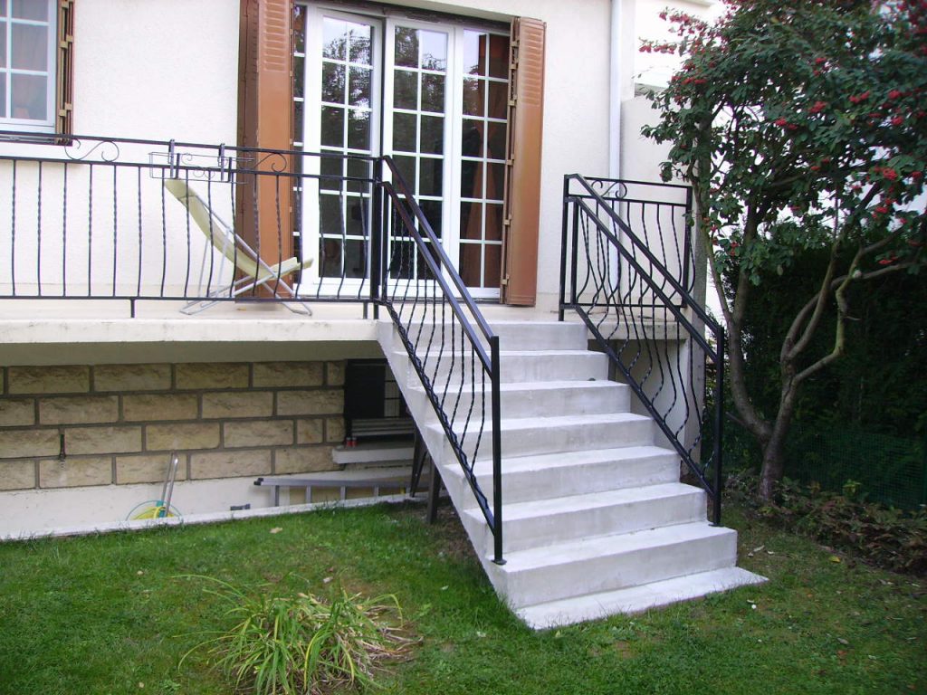 Travaux rénovation escalier béton – En Essonne à Antony