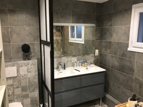 Rénovation d’une salle de bains en Homestaging en Essonne