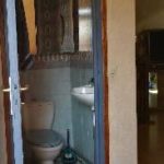 Toilettes avant rénovation (à Longjumeau)